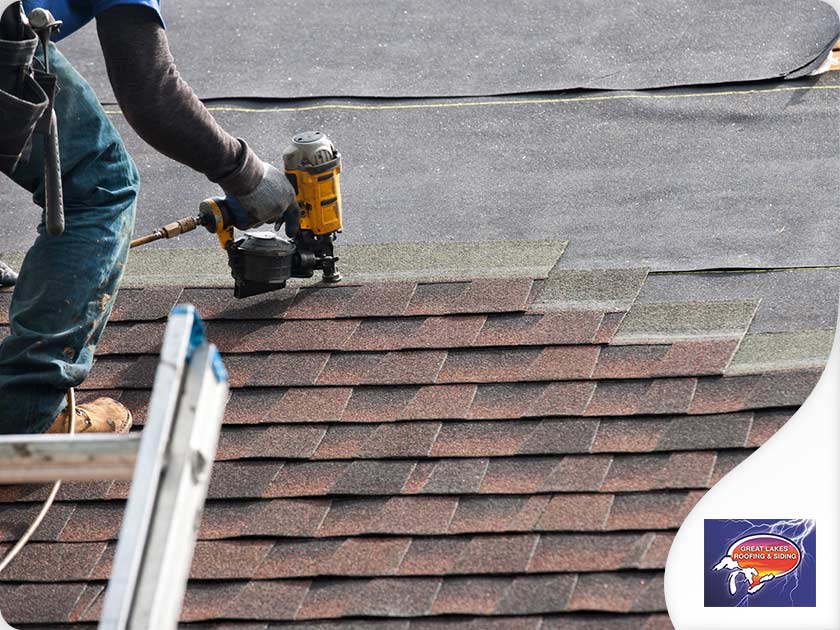 Why It’s Better to Hire Local Roofing Contractors